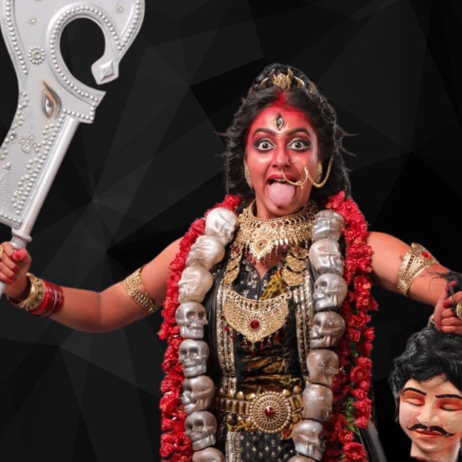 কালী রূপ ফুটিয়ে তুলবেন ছোট পর্দার আরেক অতি পরিচিত মুখ, মোহনা মাইতি। 