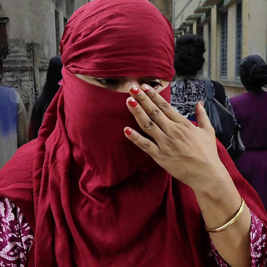 In Kolkata's Sonagachi Sex workers from Nepal are worried dgtl