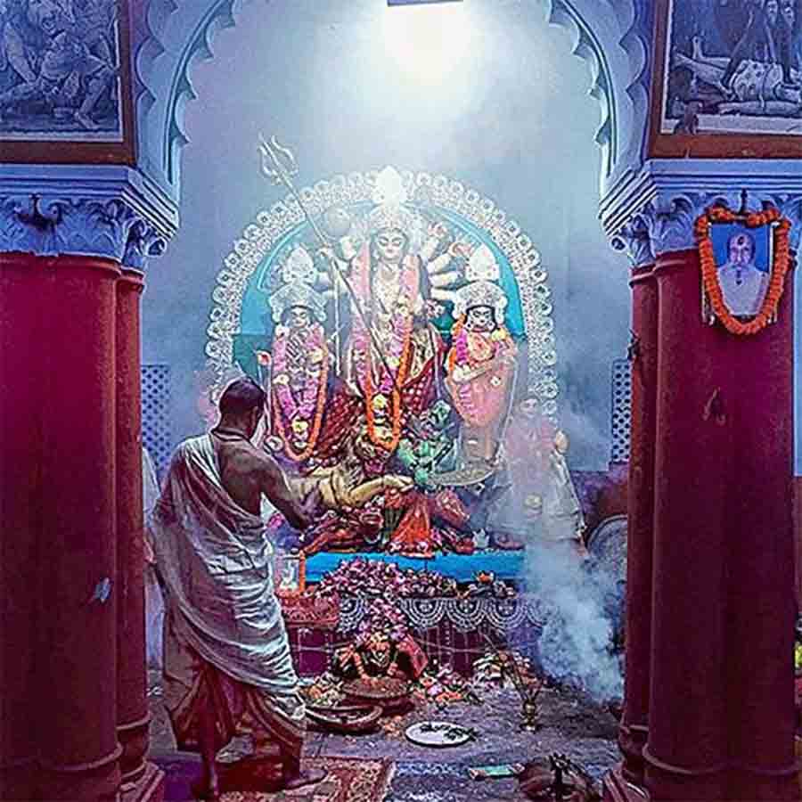 History behind a Durga Puja of nakasipara