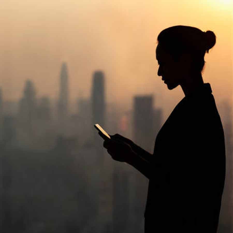 Texas woman earns 1700 Rs. by recording ‘good night’ message dgtl