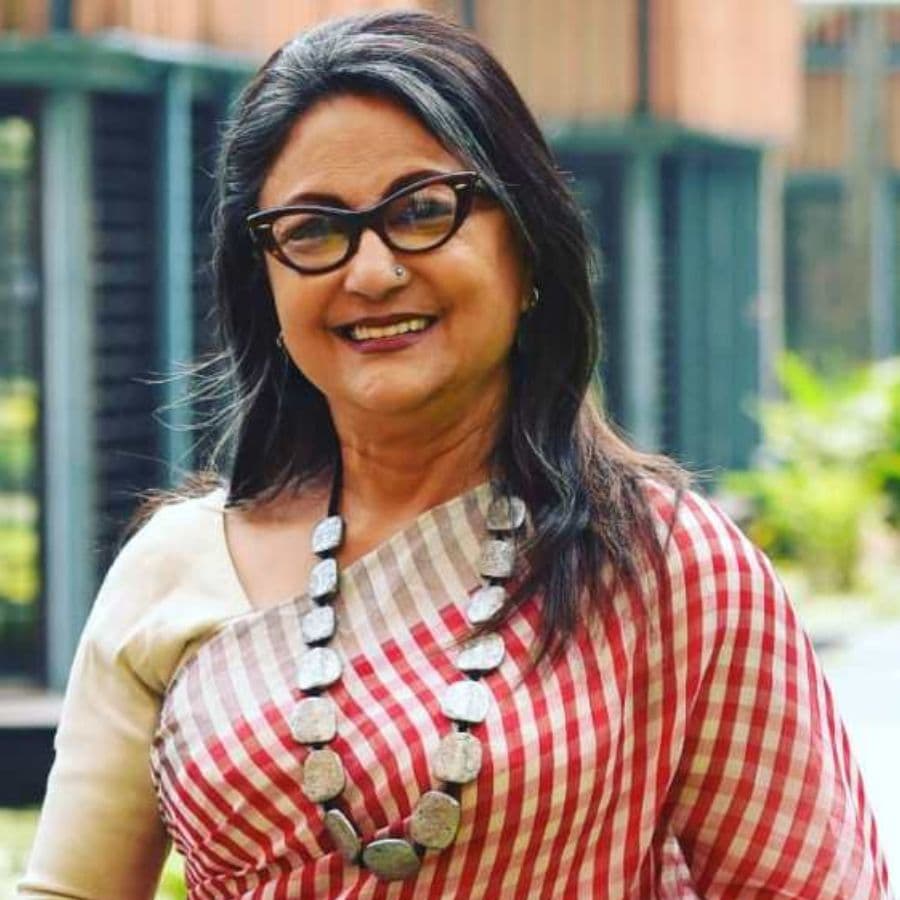 Home Remedies to Prevent and Hide Grey Hair Naturally dgtl