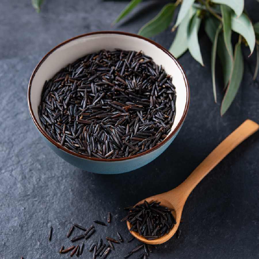  কালো চালে প্রচুর পরিমাণে অ্যান্টিঅক্সিড্যান্ট থাকে। 