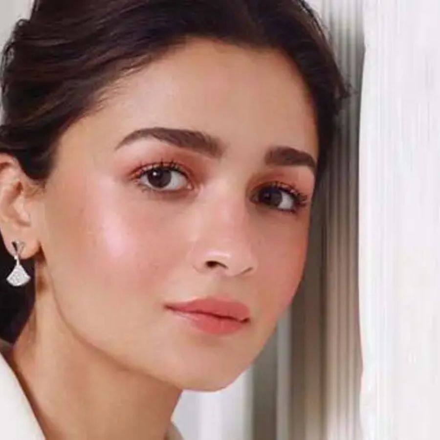 DIY Beetroot face pack To Get Pinkish Glowing Skin Naturally dgtl