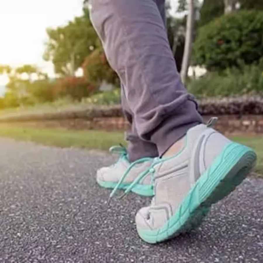 3 walking techniques to burn more calories than spending hours at gym