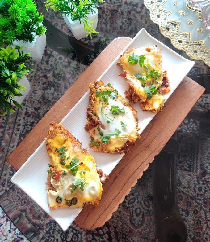 কী ভাবে খাবেন? খাগিনা সাধারণত গরম গরম পরিবেশন করা হয়। এটি রুটি, পরোটা বা টোস্টের সাথে দারুণ খেতে লাগে। এ ছাড়া, খিচুড়ির সঙ্গে একটি সাইড ডিশ হিসাবেও এটি খাওয়া যায়। আদিতি রাও হায়দারির মতো আপনিও এই সহজ এবং সুস্বাদু রেসিপিটি বাড়িতে তৈরি করে আপনার সকালের জলখাবার আরও আকর্ষণীয় করে তুলতে পারেন।  (এই প্রতিবেদনটি ‘আনন্দ উৎসব’ ফিচারের একটি অংশ)।