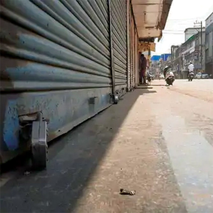 Nepal Unrest Border on High Alert Darjeeling Traders Fear Huge Losses Before Puja dgtl