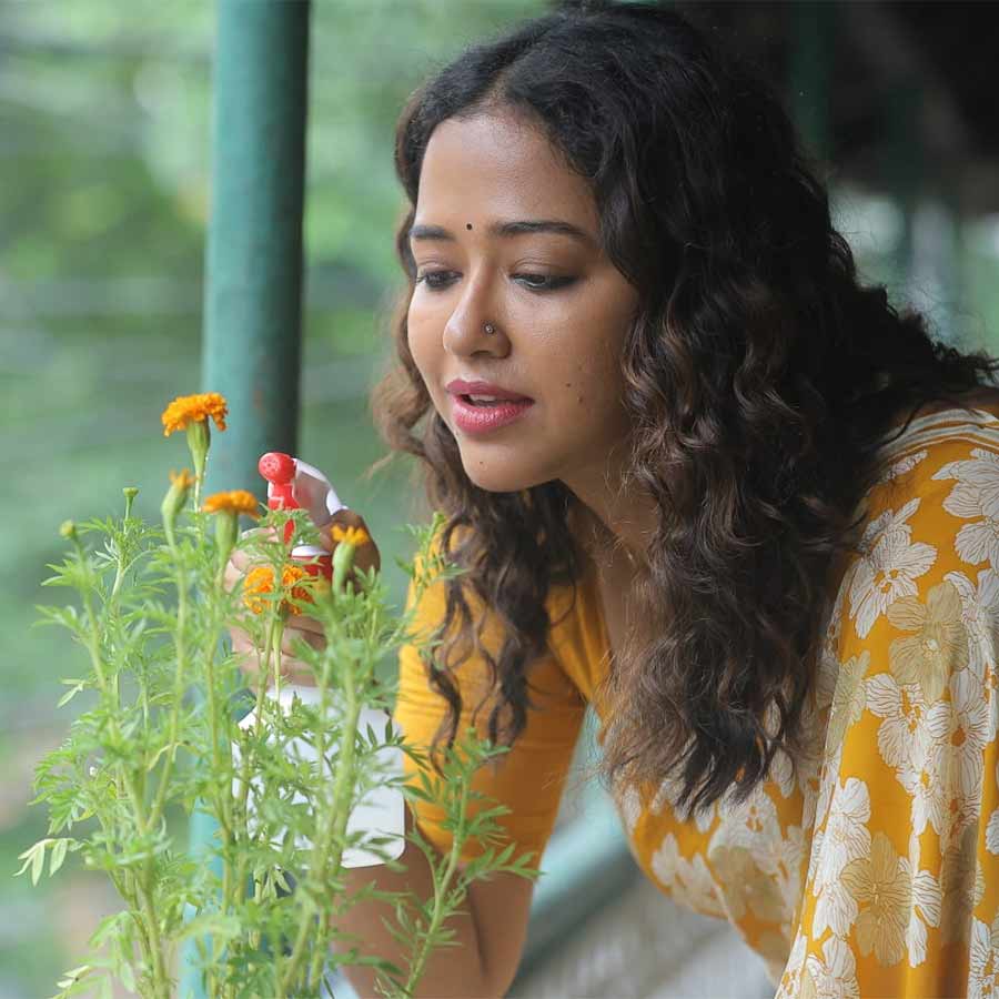 নতুন স্বাদ দিতে তৈরি সোহিনী। 