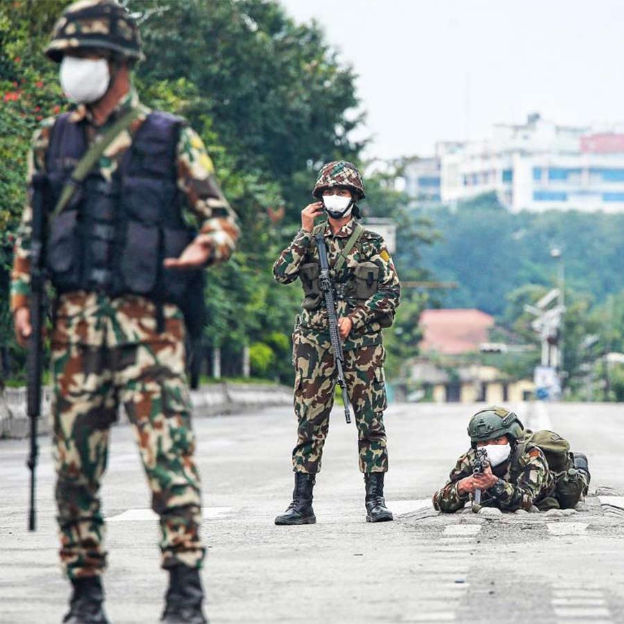 Night of terror descends in Nepal