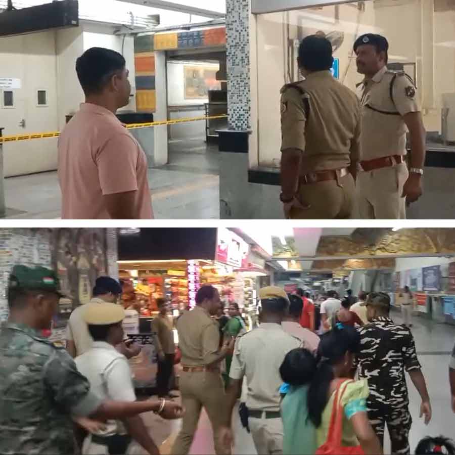 The Dakshineswar Metro Station incident should also focus on psychology