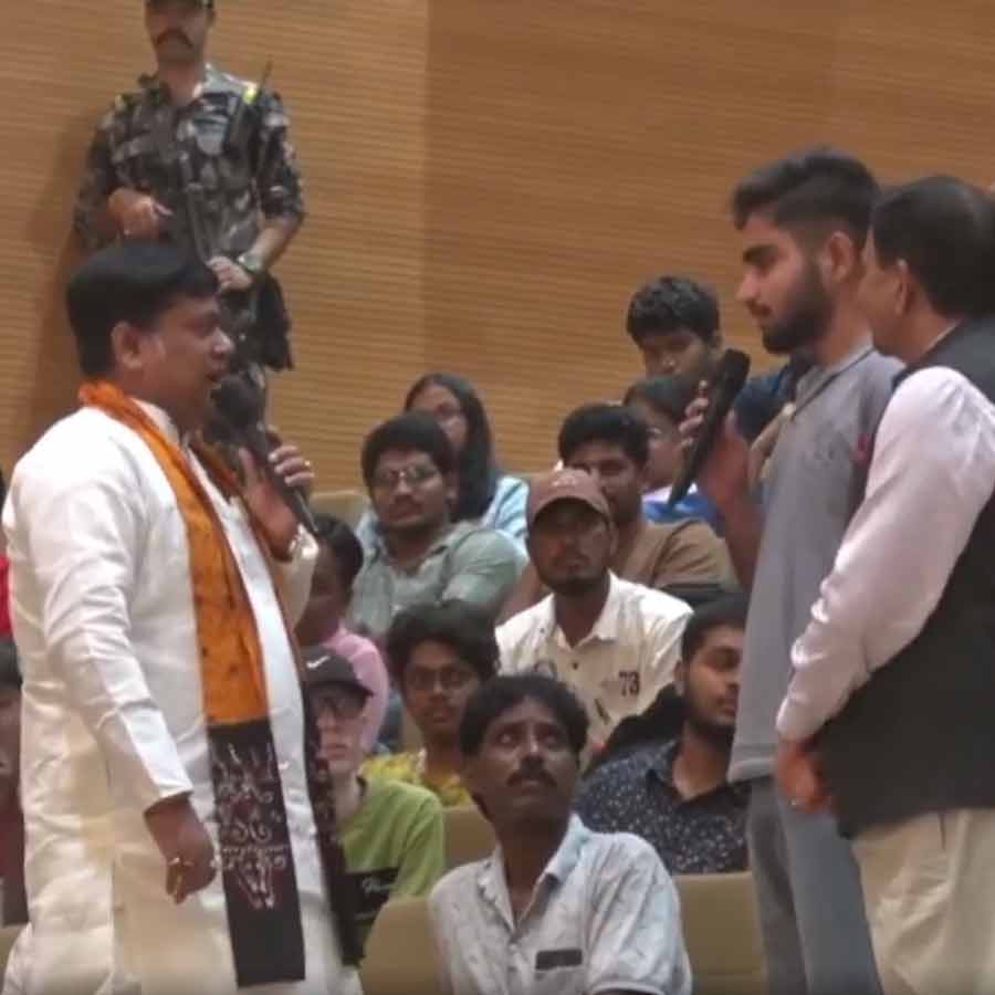 Asked suggestions for ‘Atmanirbhar Bharat’, Got confronted by question of fundamental rights, What was Sukanta Majumdar’s reply to NIT student