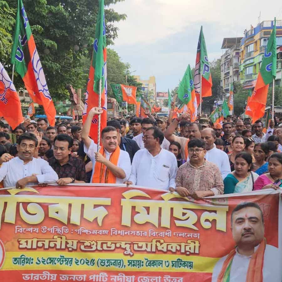 Suvendu lambasts Mahua, Abhishek cautions party