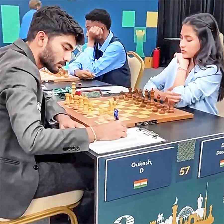 Hattrick of losses for Indian Chess player D Gukesh and then tied with Dibya Deshmukh