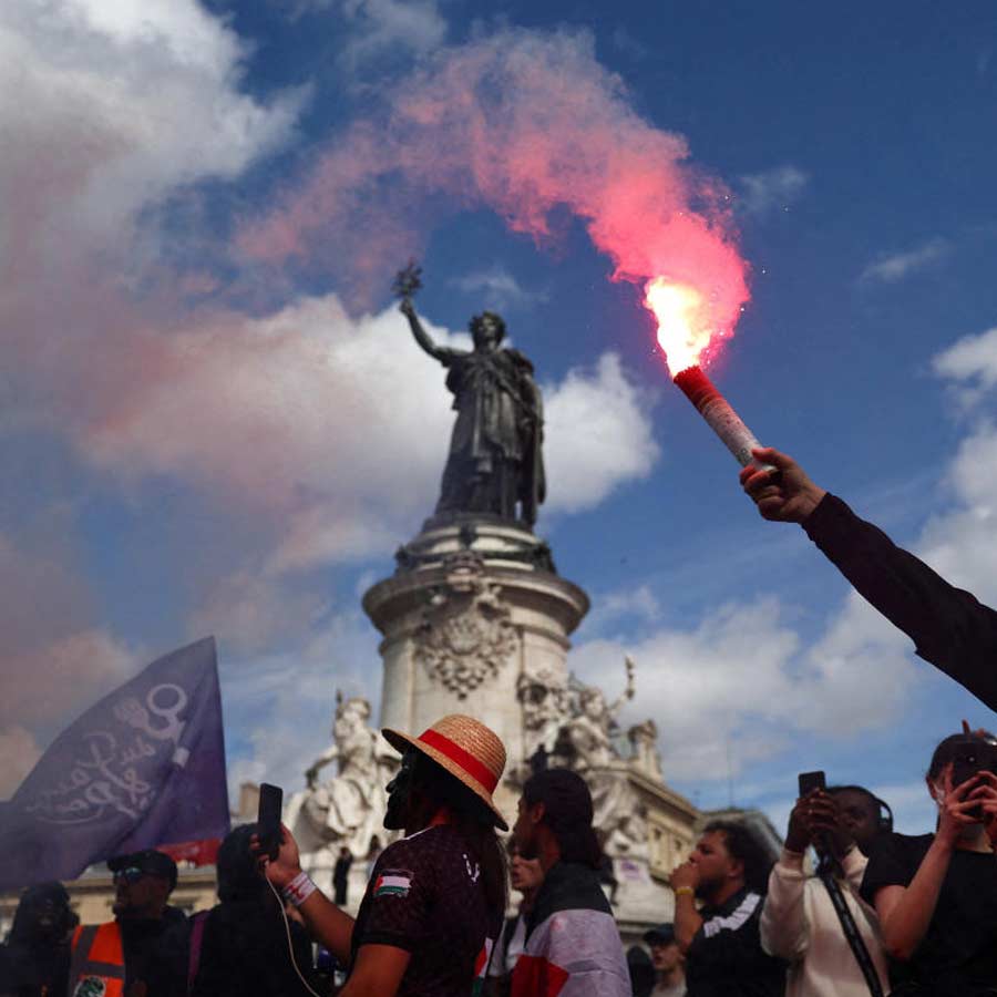 France erupted in massive protests under Block Everything banner due to huge debt and economic crisis