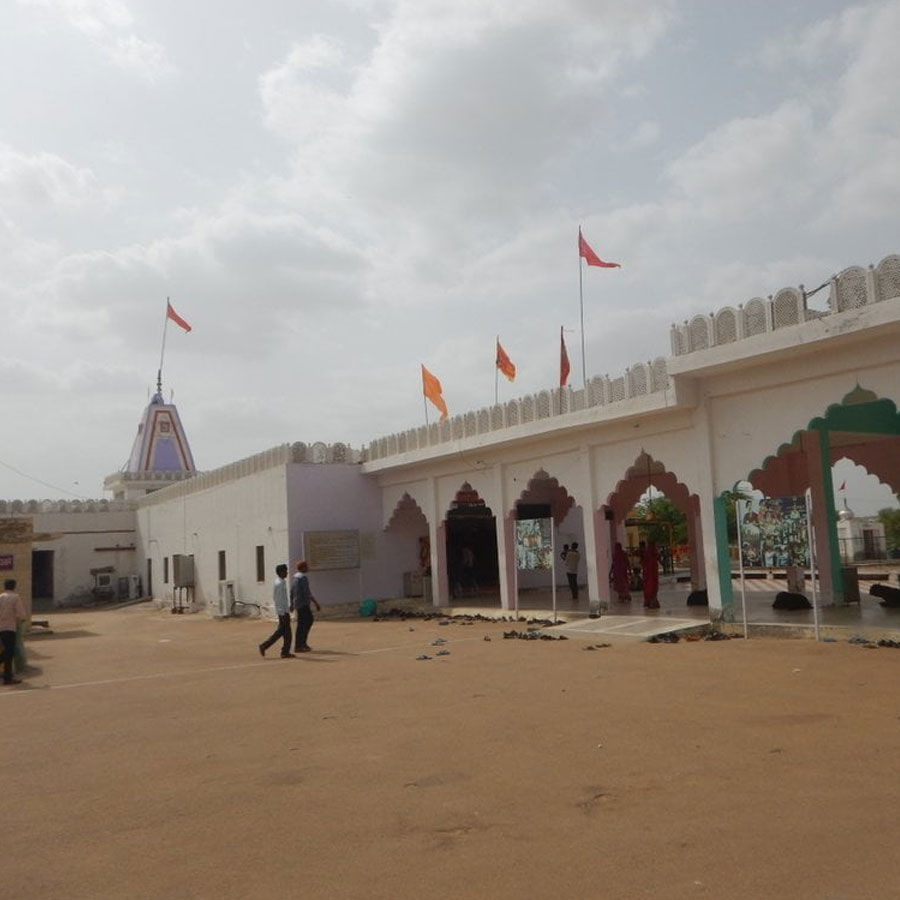 All need to know about Rajasthani Temple that survived Pakistan’s bomb attack in two war