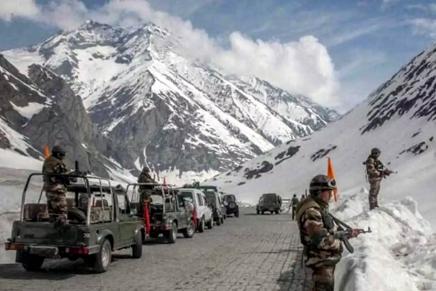 US Senator says China used electromagnetic weapons to literally melt Indian soldiers during Galwan clash