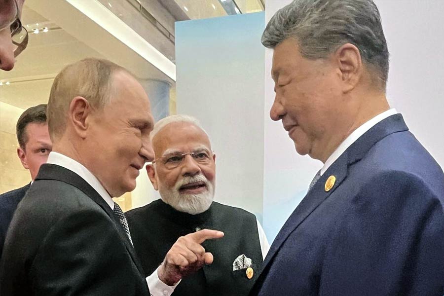 US Senator says China used electromagnetic weapons to literally melt Indian soldiers during Galwan clash