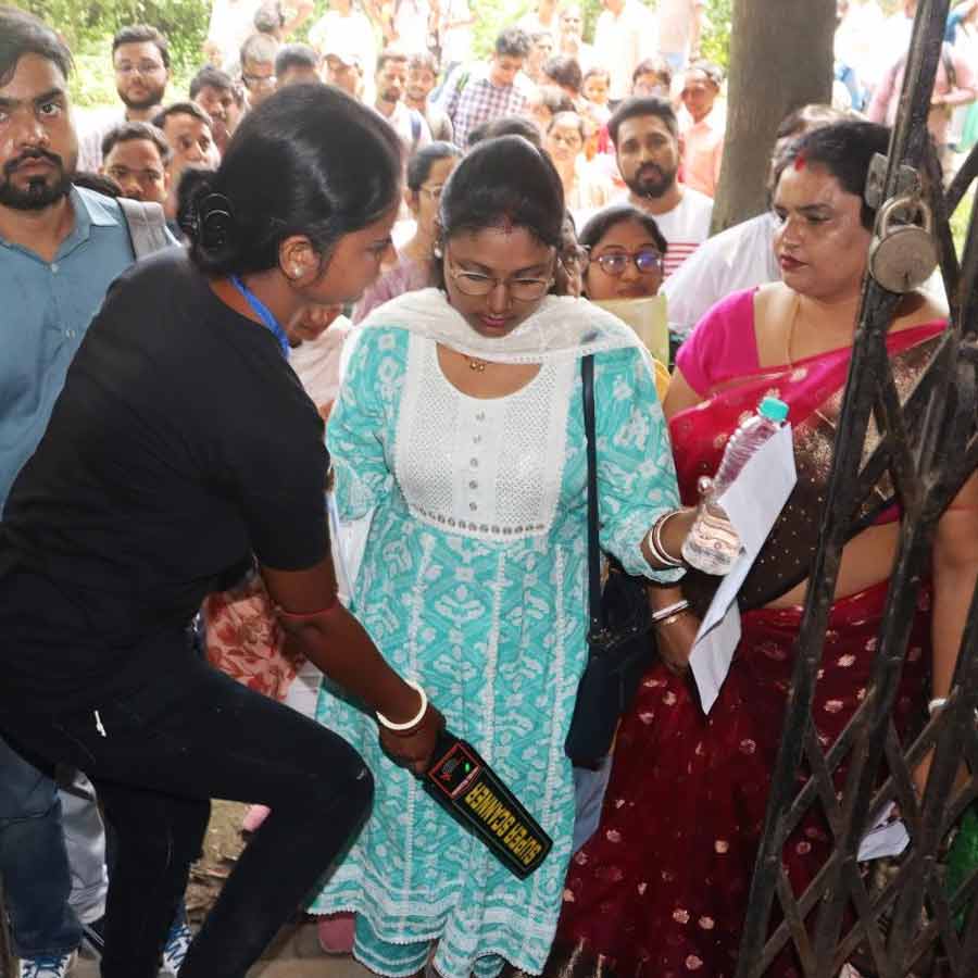 SSC Model Answer Sheet Challenge for 92,000 Students, Error to Be Announced in Early November dgtl