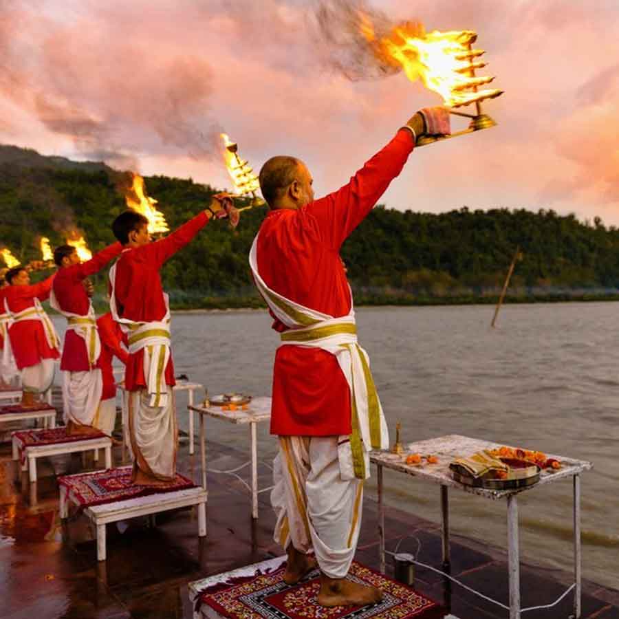 Travel Destinations for Zodiac Signs