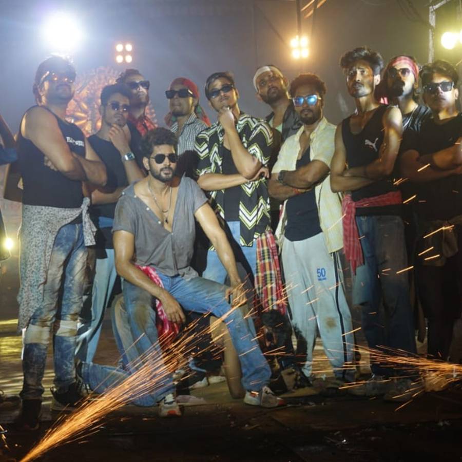 Actor Om Sahani Will Be In New Avatar In This Puja dgtl