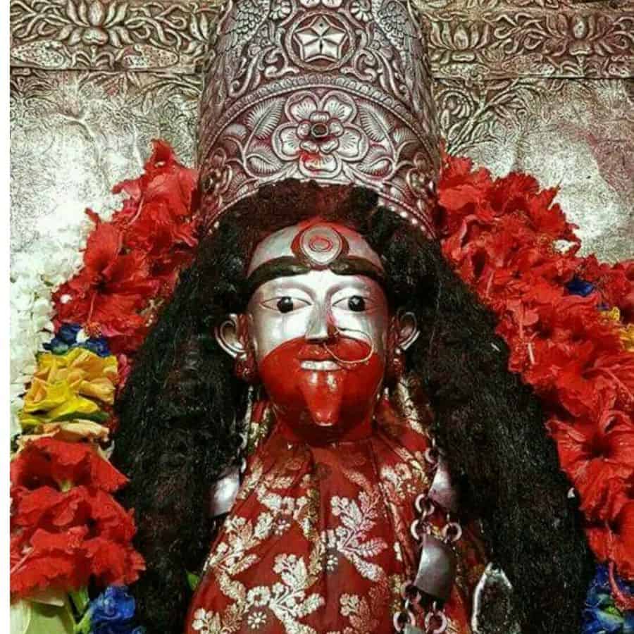 Goddess tara worshipped in birbhum Tarapith on Kojagari Purnima dgtld