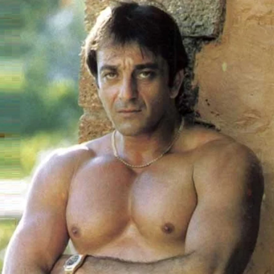 Know about Sanjay Dutt and Nadia Durrani alleged affair