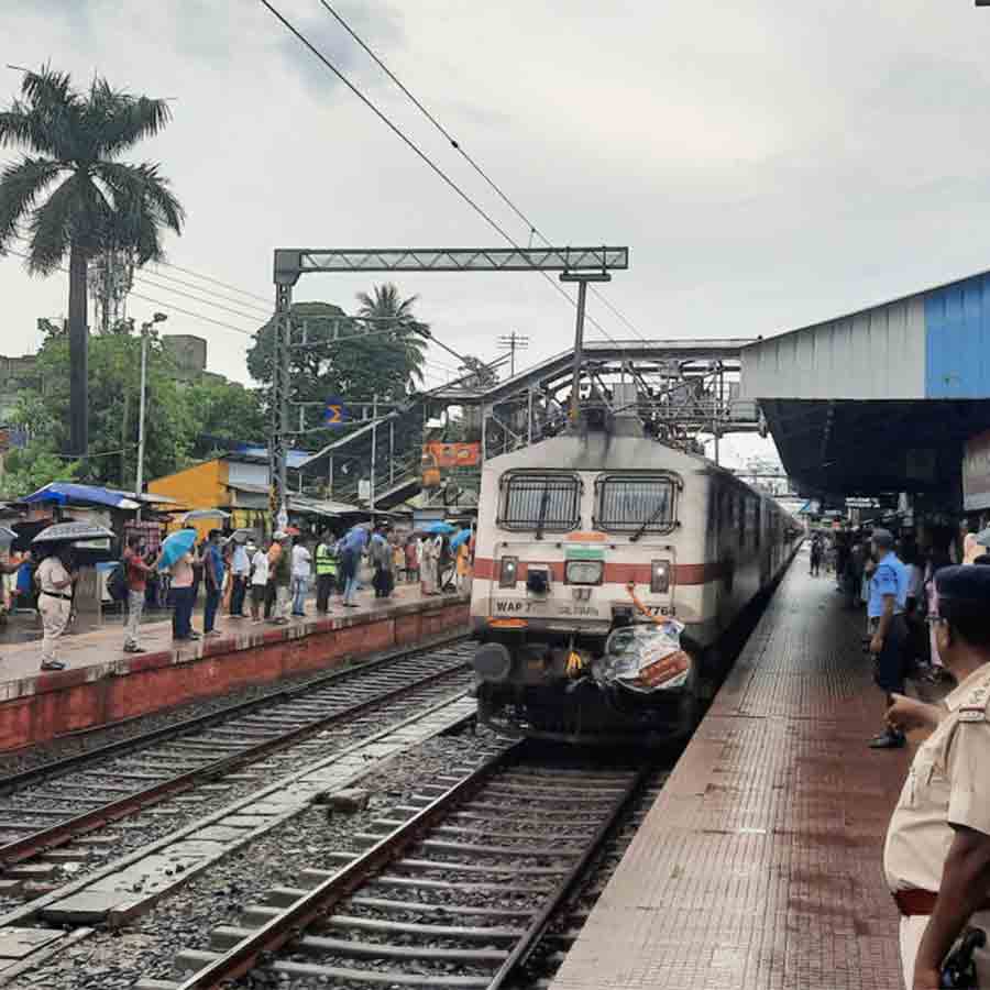 Four long-distance trains will no longer stop at Bidhannagar Road station
