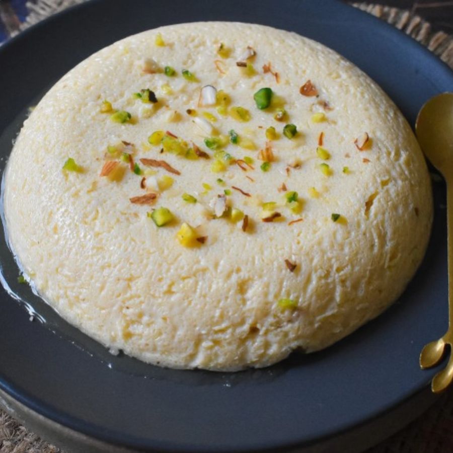 How to Cook Bhapa Doi or Steamed Yogurt Pudding on the Occasion of Durga Puja  dgtl