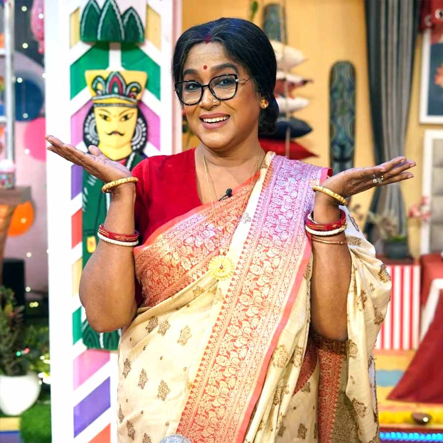 Popular actress Soma Banerjee opens up about her new hobby of daily vlogging dgtl