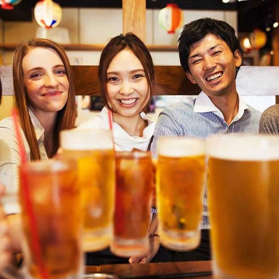 Know about Japanese drinking culture between boss and employee after work dgtl