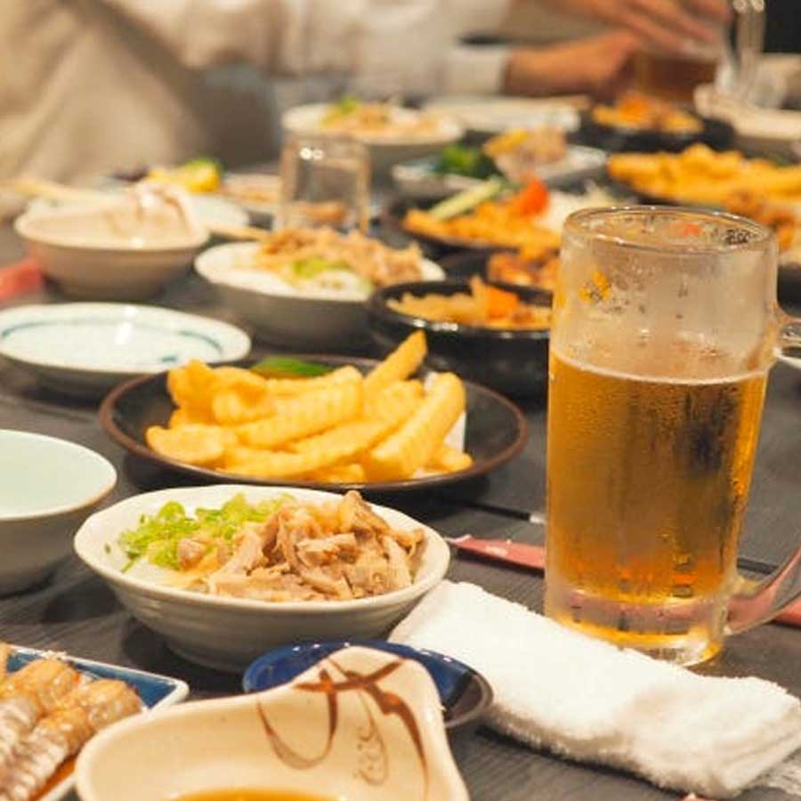 অফিসের সকল সহকর্মীর কাছ থেকে অর্থ সংগ্রহ করেন নোমিকাইয়ের আয়োজক। তবে, অফিসের অধস্তন কর্মীরা তুলনামূলক ভাবে কম টাকাও দিতে পারেন।