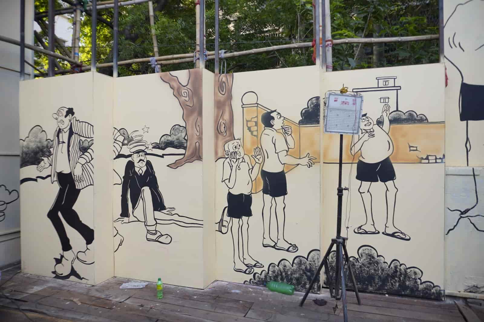 ৩। তিনি চলে গেলেও রেখে গিয়েছেন তাঁর অমোঘ সৃষ্টি হাঁদা-ভোঁদা, নন্টে-ফন্টে ও বাঁটুলদের। তাঁদের সঙ্গে দেখা করতে হলে ঢুঁ দিতেই হবে কুমোরটুলির এই পুজোয়।