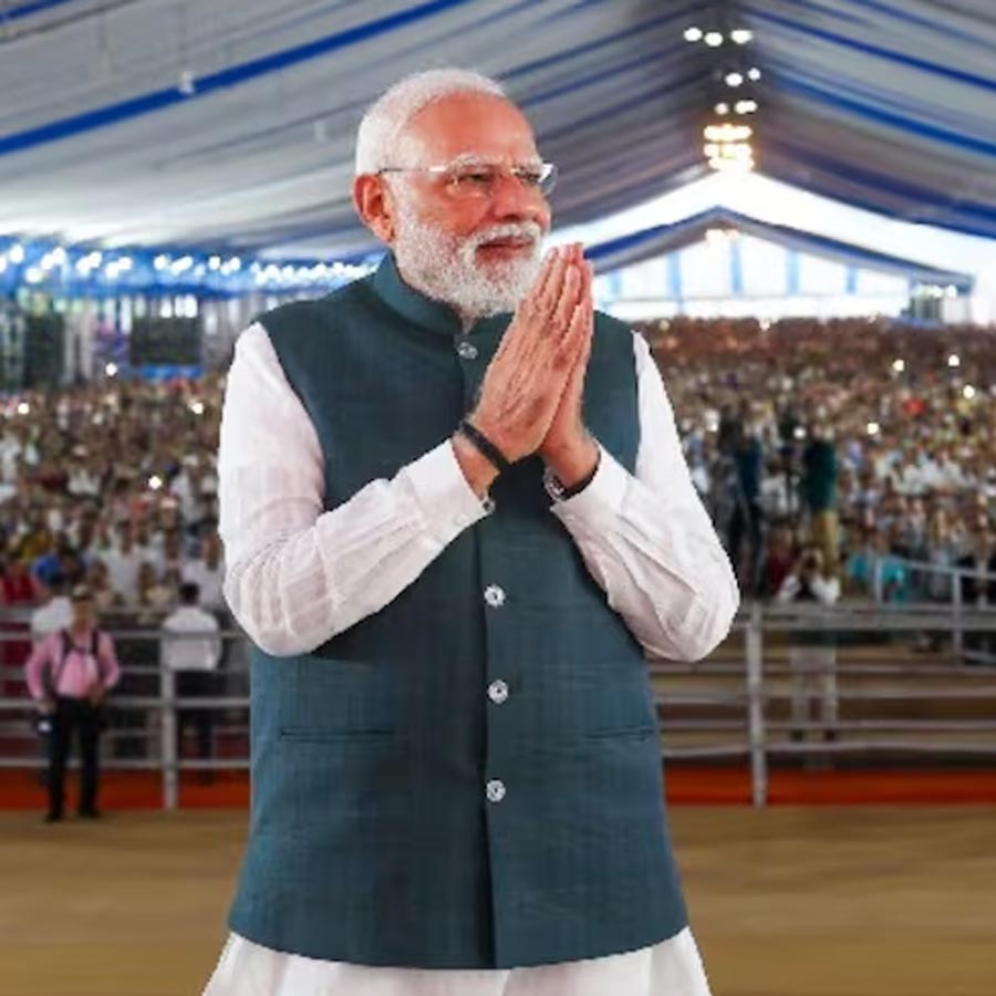 PM Narendra Modi launches development projects worth around Rs 40,000 cr in Bihar, slams INDIA Alliance dgtl