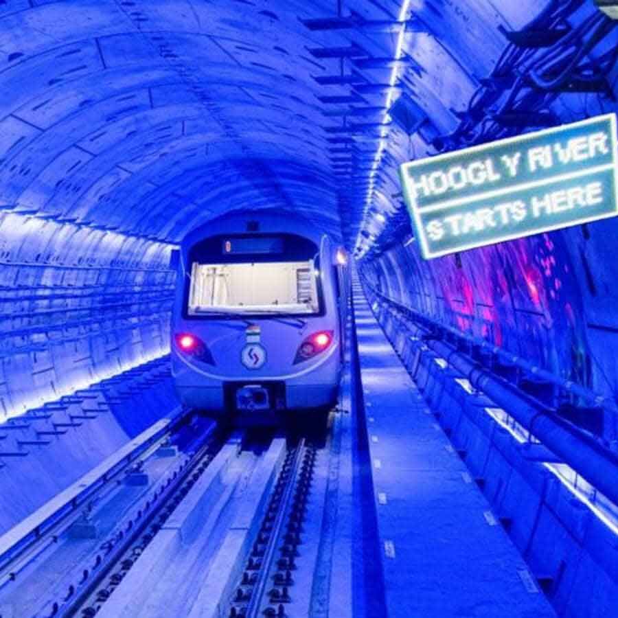 East-West Metro service disputed due to technical issue