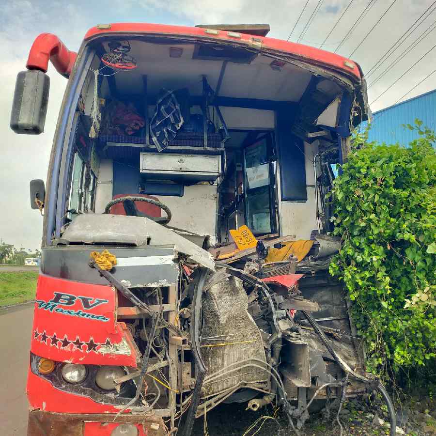 Bus Accident In Hooghly