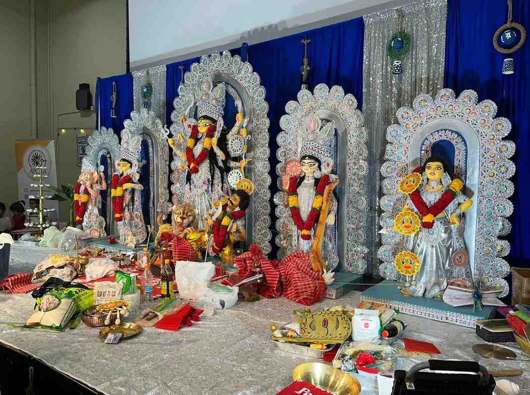 ভিনদেশি এই পুজোর বয়স মাত্র চার বছর। 