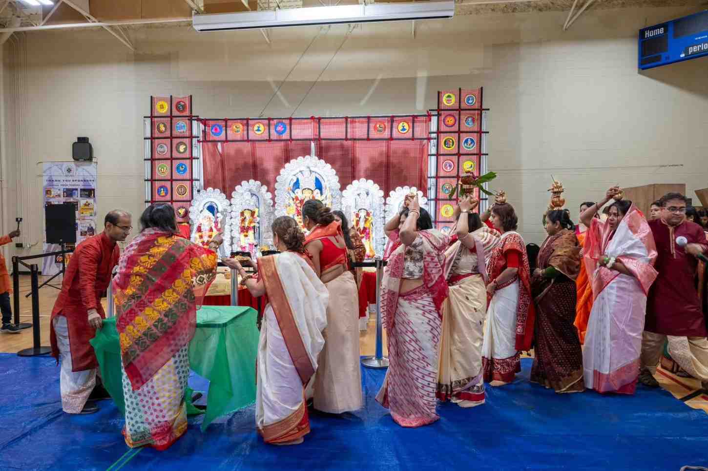 এ বছর কানাডার ক্যালগেরি শহরে আগামী ২৬, ২৭ এবং ২৮ সেপ্টেম্বর পুজোর আয়োজন করেছে ‘অ্যাপকা’। 