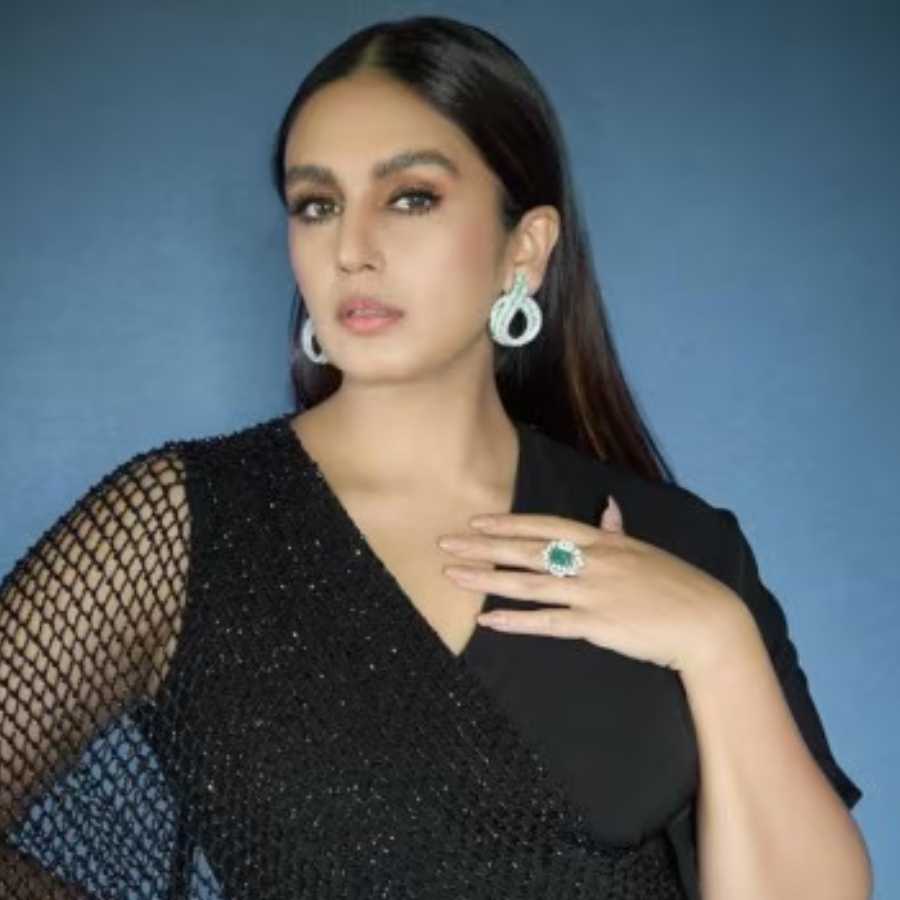 Amid engagement rumor actress Huma Qureshi breaks the silence dgtl