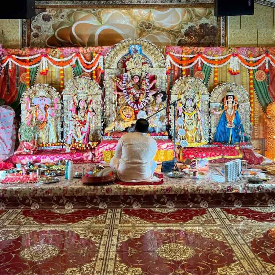 NRI Durga Puja by Thames in South London dgtl