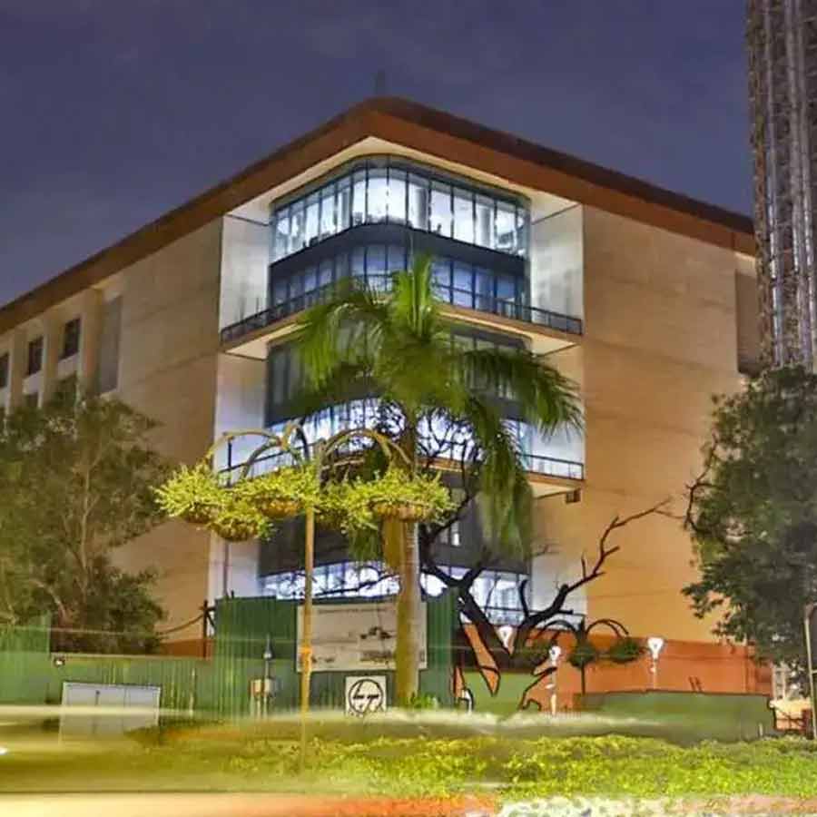  গত মাসে প্রধানমন্ত্রী নরেন্দ্র মোদী কর্তব্যভবনটির উদ্বোধন করেন। 