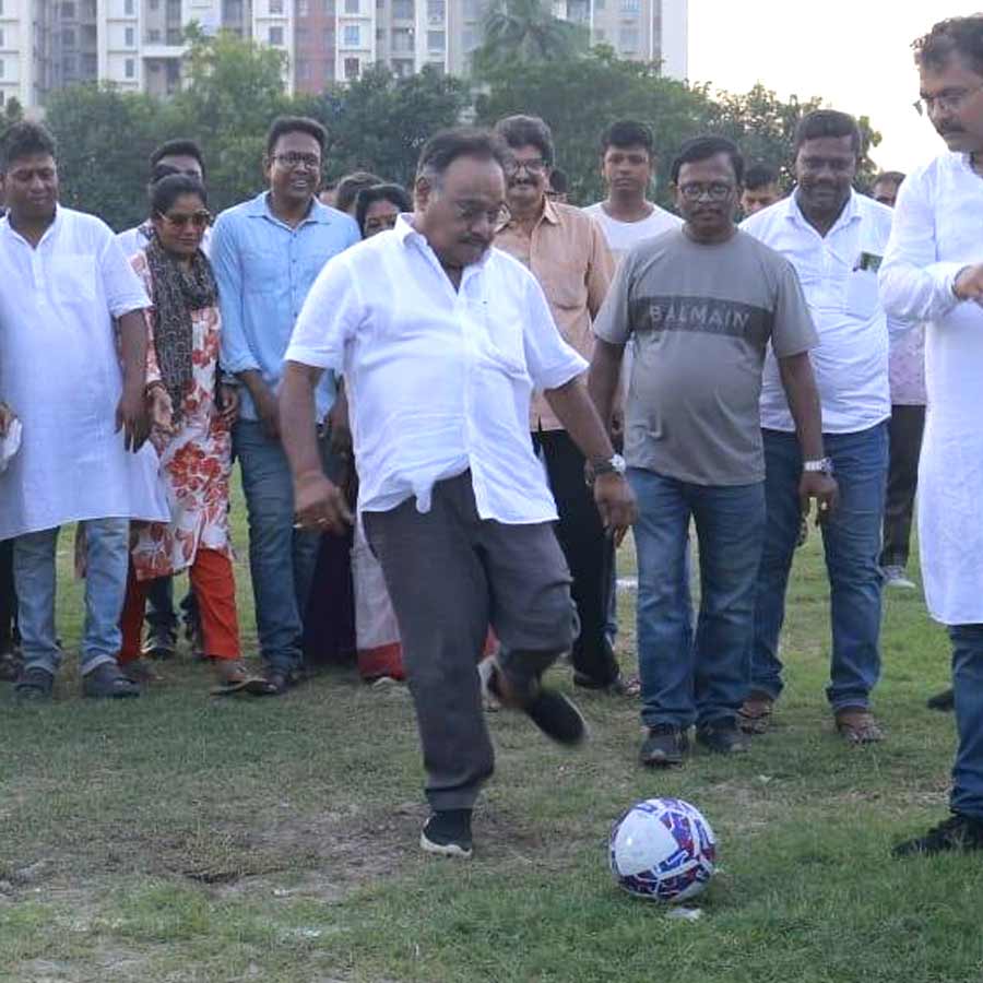 Bengal BJP exhales breath of satisfaction as 7-Day long Narendra Cup football brings all Mandals to ground literally