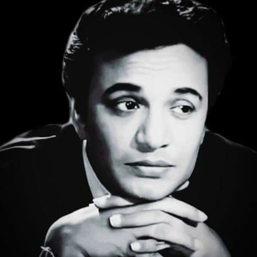 কিংবদন্তী অভিনেতা উত্তম কুমার যে ভোজনরসিক ছিলেন, এ কথা প্রায় সকলেরই জানা। তাঁর পছন্দের খাবারের তালিকায় বিভিন্ন ধরনের পদ ছিল, যার মধ্যে মাংসের পদগুলি ছিল তাঁর বিশেষ প্রিয়। তাঁর ব্যক্তিগত জীবন নিয়ে লেখা বিভিন্ন বই এবং তাঁর পরিবারের সদস্যদের দেওয়া সাক্ষাৎকারে জানা যায়, খুব সাধারণ খাবারও পছন্দ করতেন এই কালজয়ী অভিনেতা। তাঁর পছন্দের খাবারগুলির মধ্যে লঙ্কা মুরগি ছিল অন্যতম।