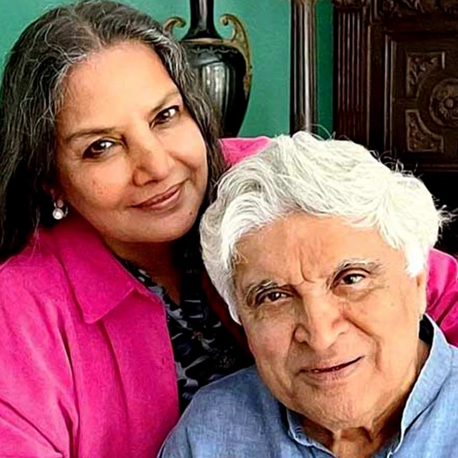 Actress Shabana Azmi revealed that marrying Javed Akhtar was not an easy thing dgtl