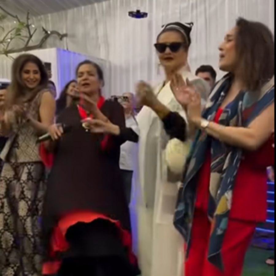 Shabana Azmi And Javed Akhtar Dancing at her 75th Bithday Bash dgtl