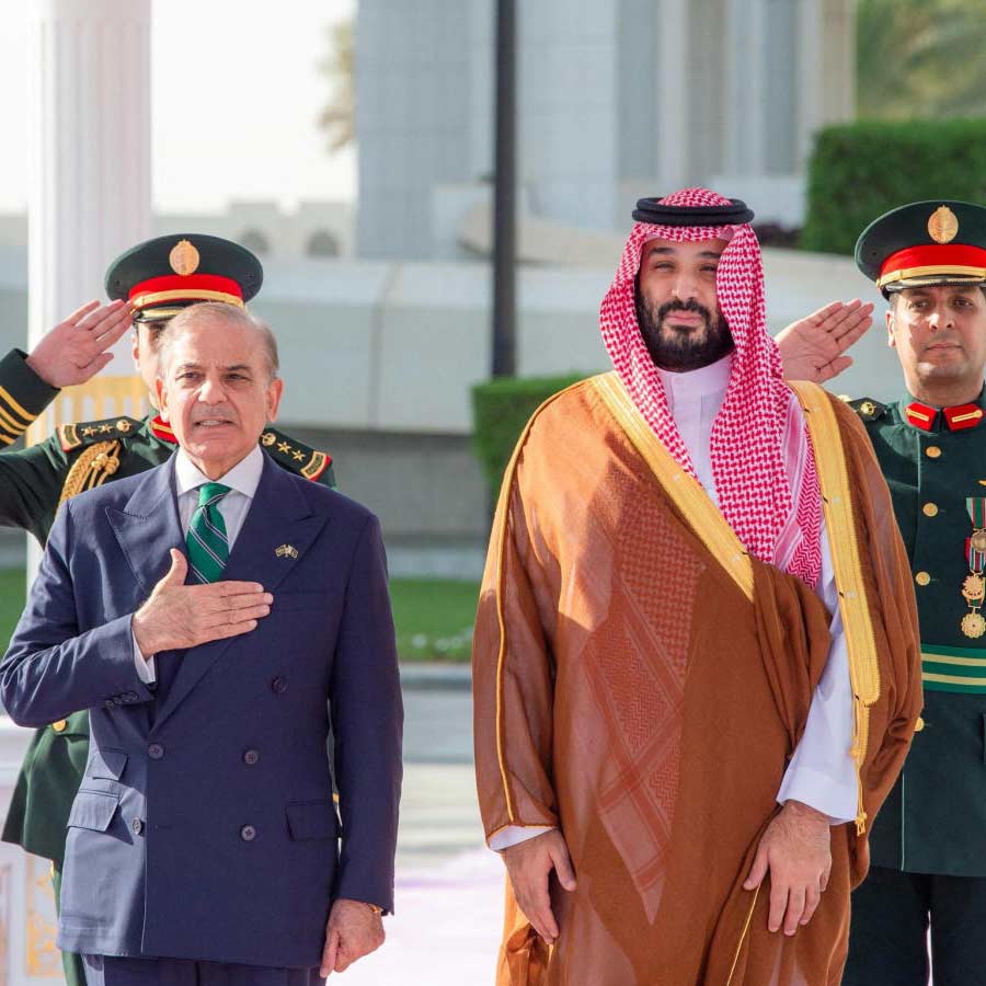 Pakistan signed a defence pact with Saudi Arabia may be a big concern for India 