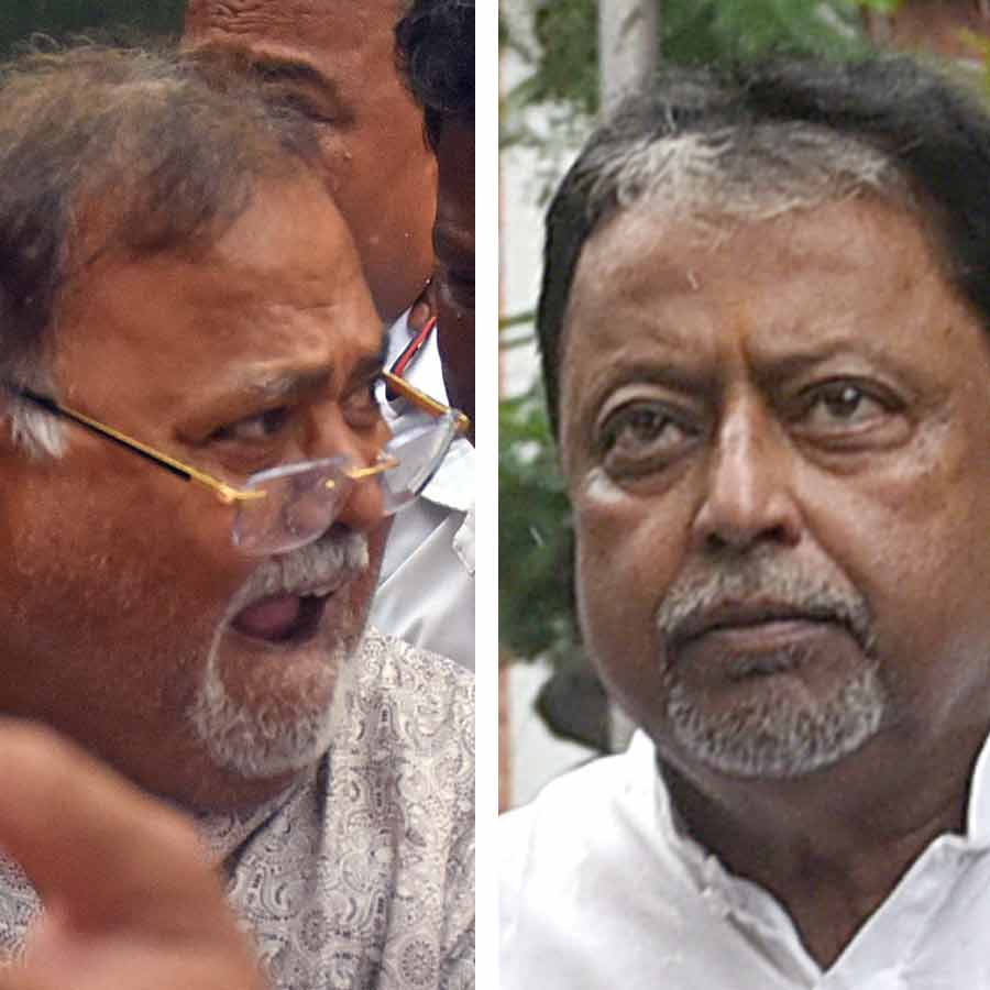 Recruitment case trial begins in Alipore special CBI court, former SSC chairman testifies dgtl