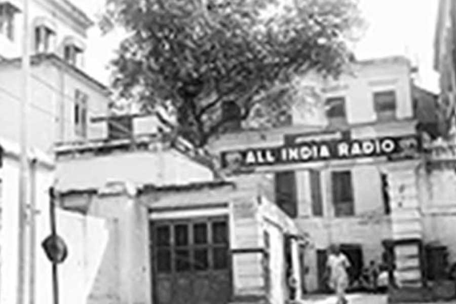 History of the old radio station at Garstin place and the origin of the famous radio programme Mahishasuramardini