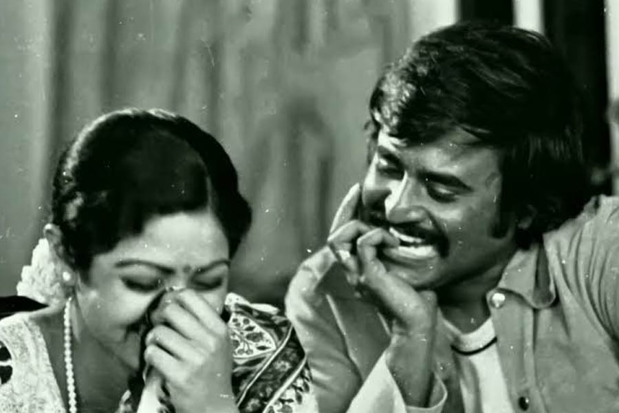 Sridevi fasted for a week for Rajinikanth and the actor cancelled his anniversary plans for her