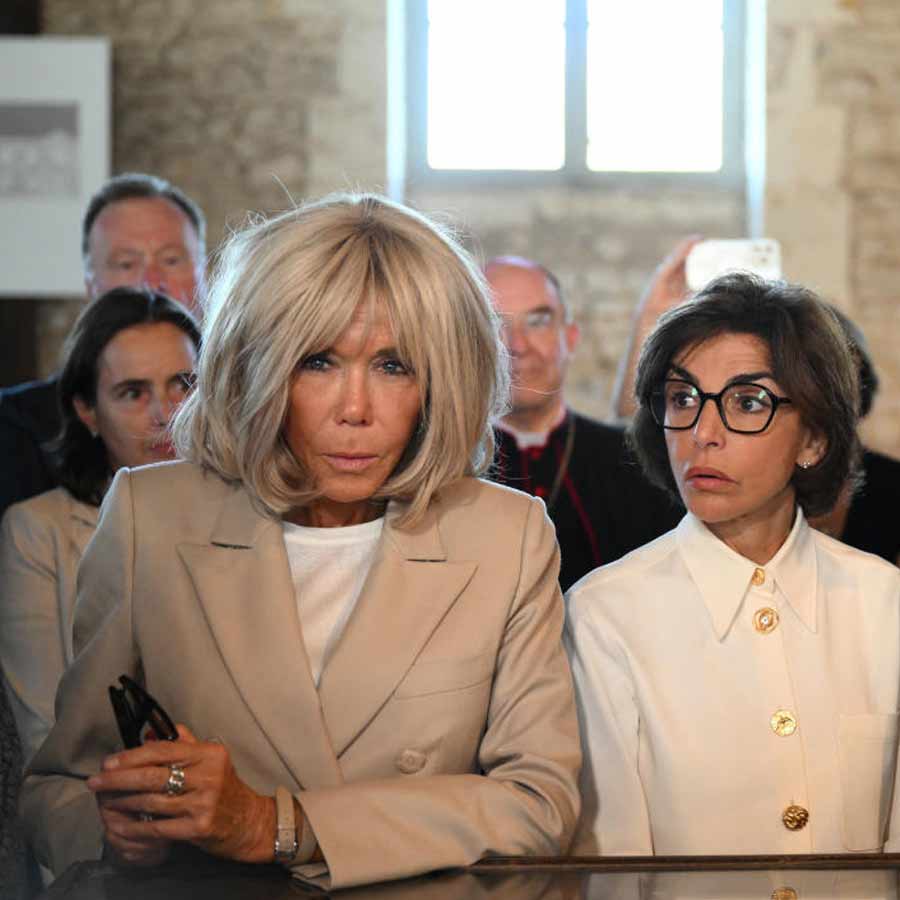 Emmanuel Macron may show evidence to court to prove his wife is not a man