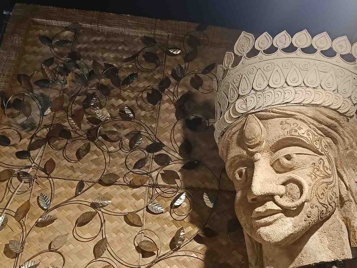 এ বারের পুজোর এই ভাবনার নেপথ্যে রয়েছেন অঙ্কুশ চৌধুরী। 