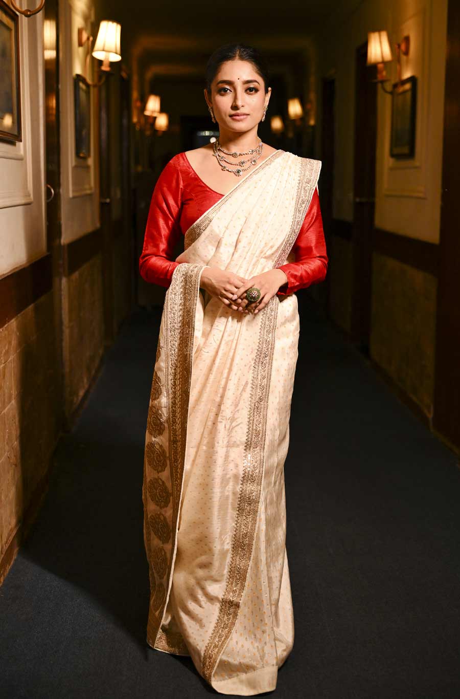 Parambrata Chatterjee and Ishaa Saha decked up for Durga Puja fashion shoot